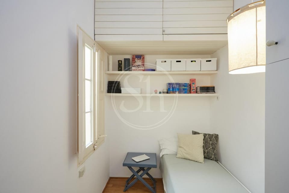 Sant Gervasi Apartment near Passeig de Gràcia Apartment in Barcelona