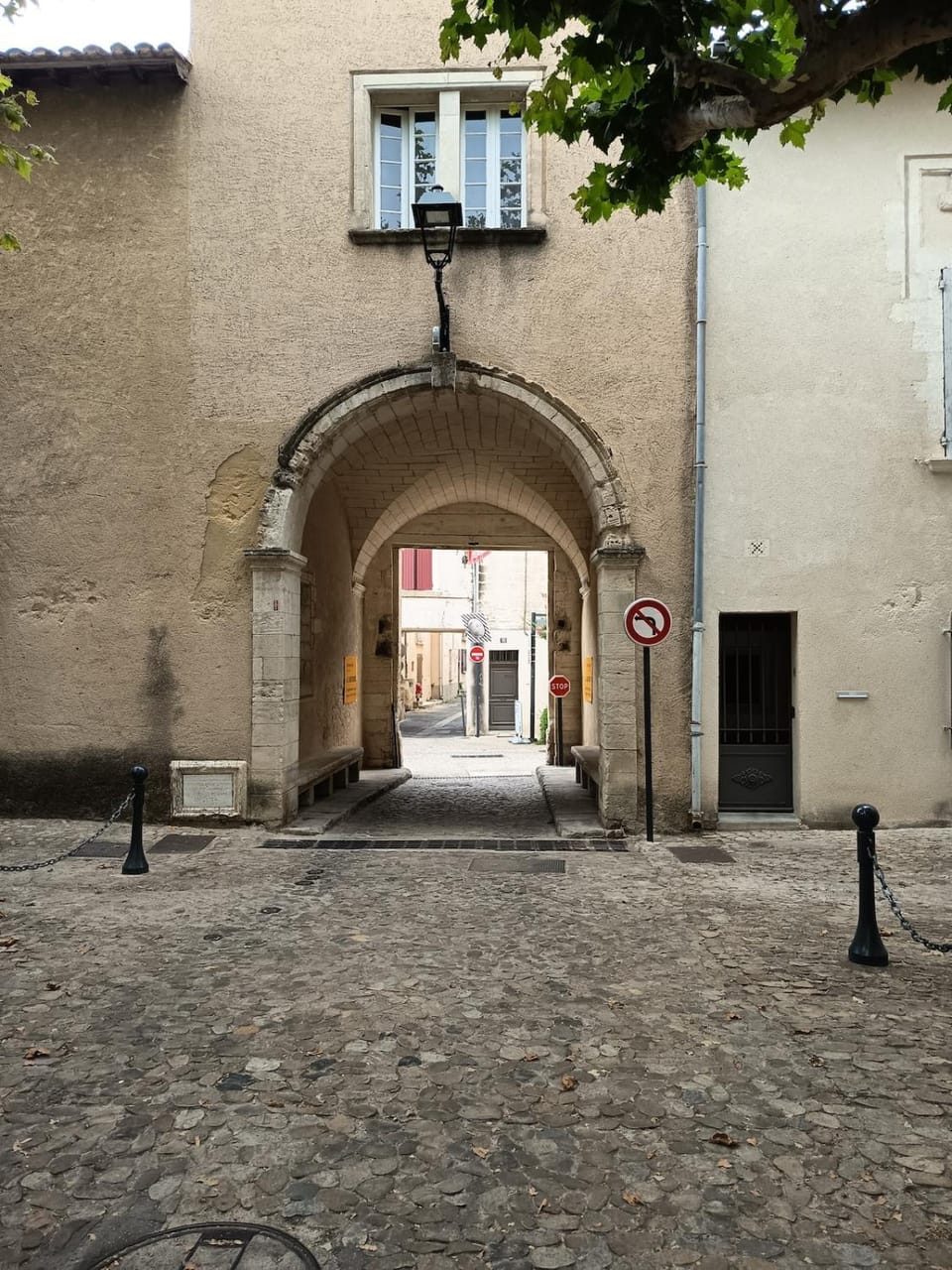 Facade/entrance, Landmark view