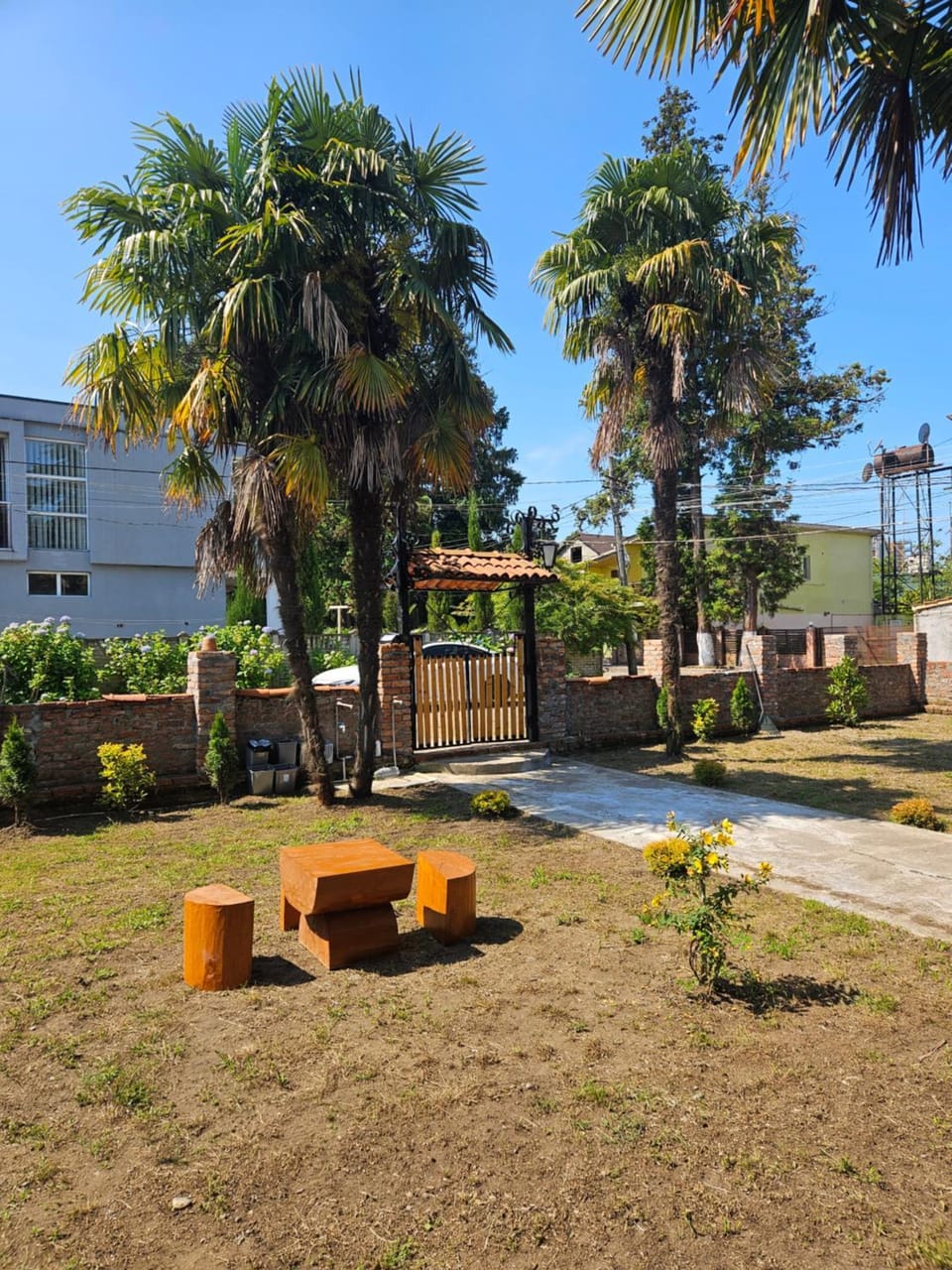 Day, Garden, Garden view, Inner courtyard view