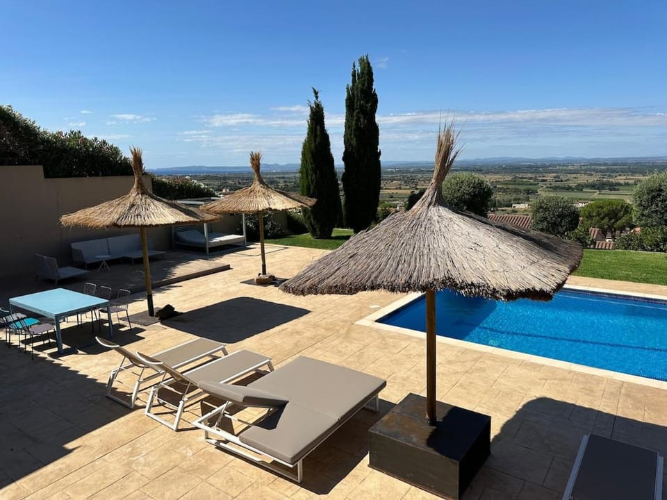 Balcony/Terrace, Pool view