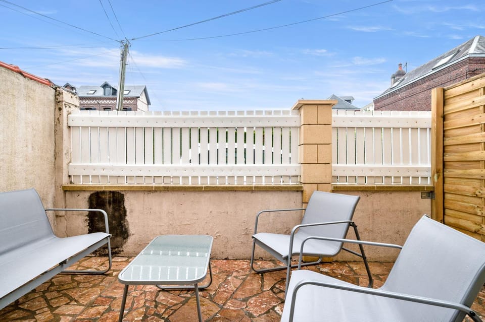 Patio, View (from property/room), Balcony/Terrace, Inner courtyard view