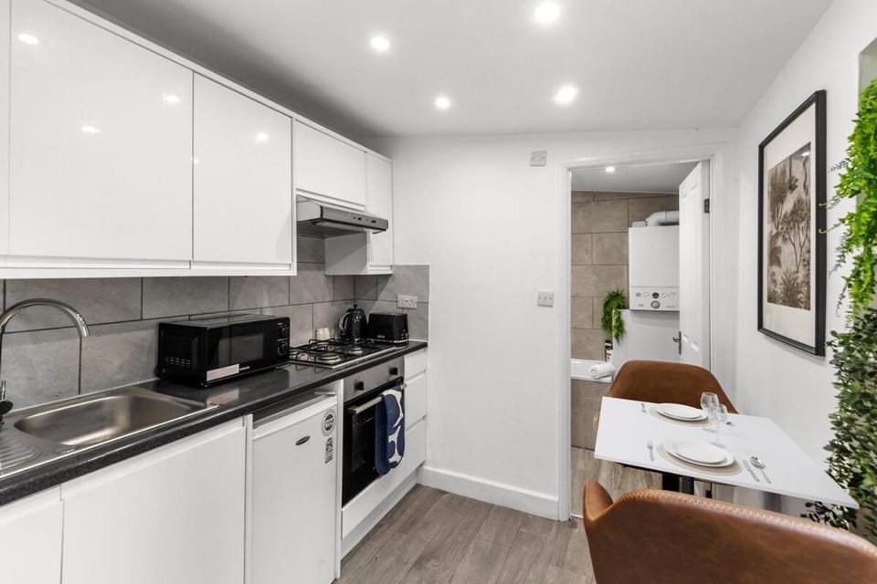 Cosy Gem & Garden Fast access to Central London Apartment in London Borough of Southwark