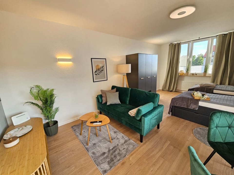 Bed, TV and multimedia, Photo of the whole room, Seating area