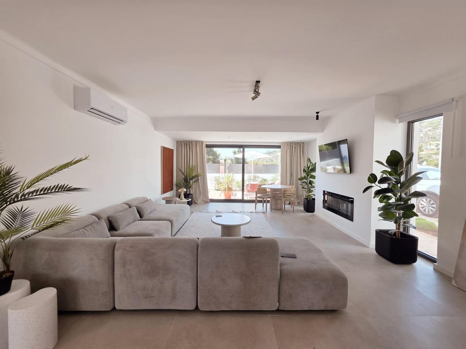 Casa Shiva Villa in Guia