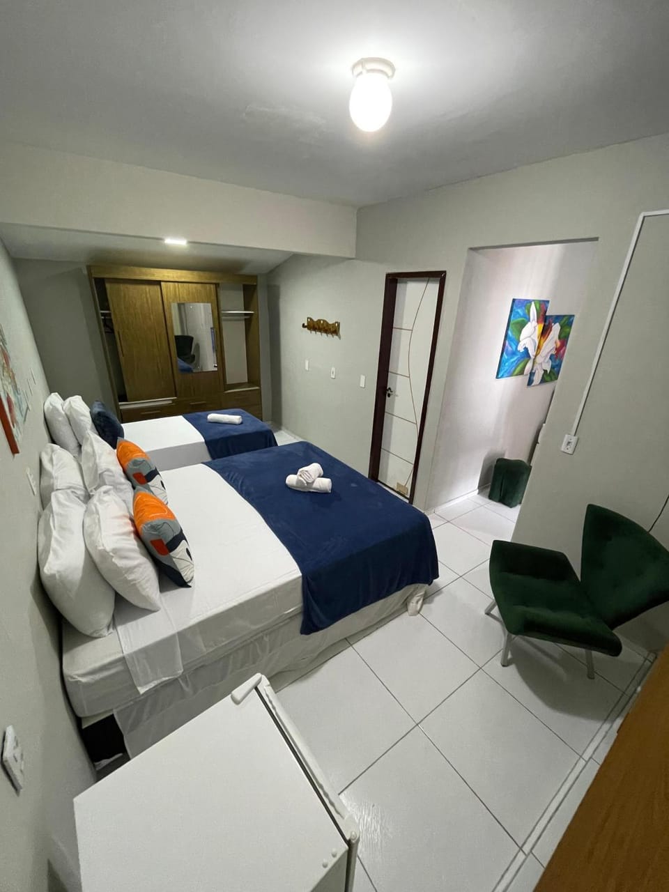 Bed, Photo of the whole room, wardrobe