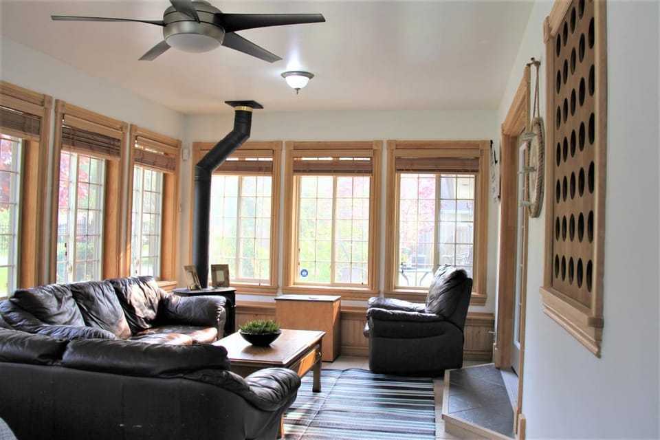Living room, Seating area, Bedroom