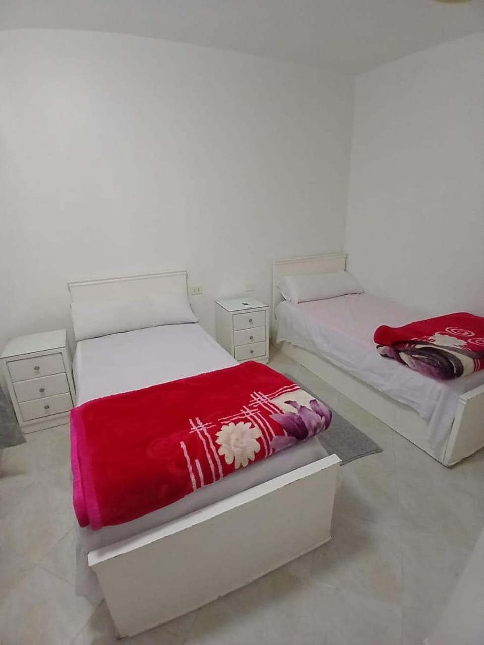 شقه مميزه في عرابيا الغردقه امام فندق بيروت Apartment in Hurghada