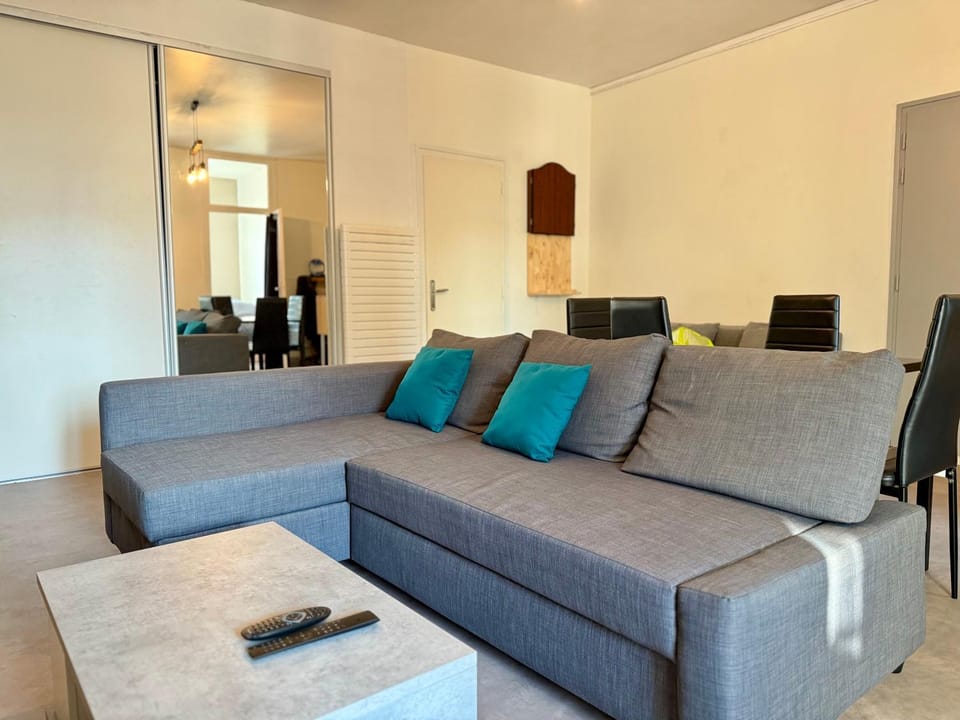 Le Continental - Calme et Centre-Ville Apartment in Aix-les-Bains