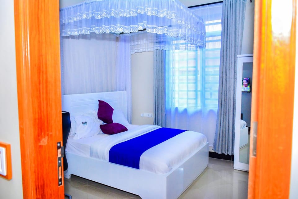 Bed, Photo of the whole room, Bedroom, wardrobe