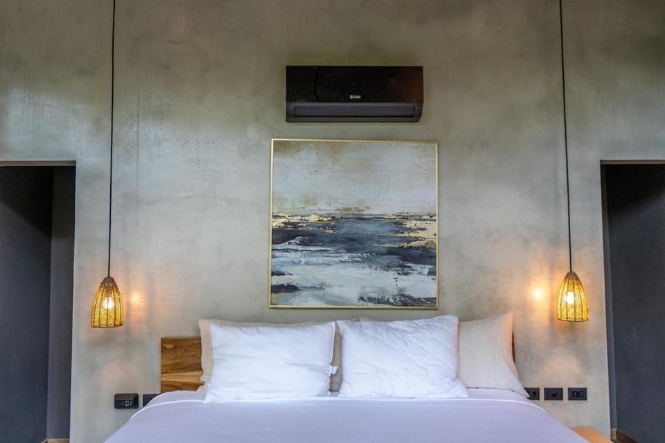 Bed, Decorative detail, Bedroom
