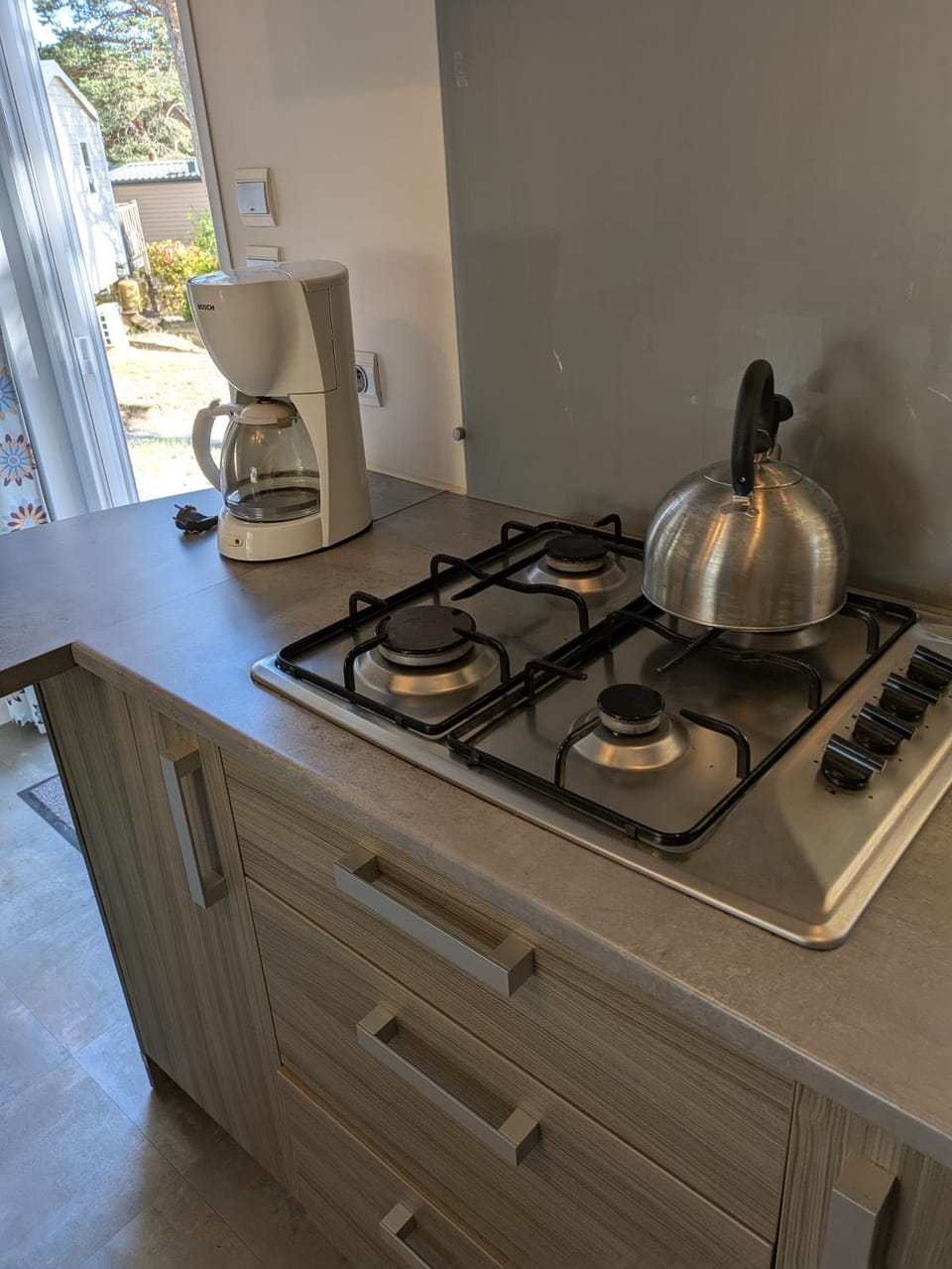 Mobil-home dans les Gorges du Verdon Campground/ 
RV Resort in Aups