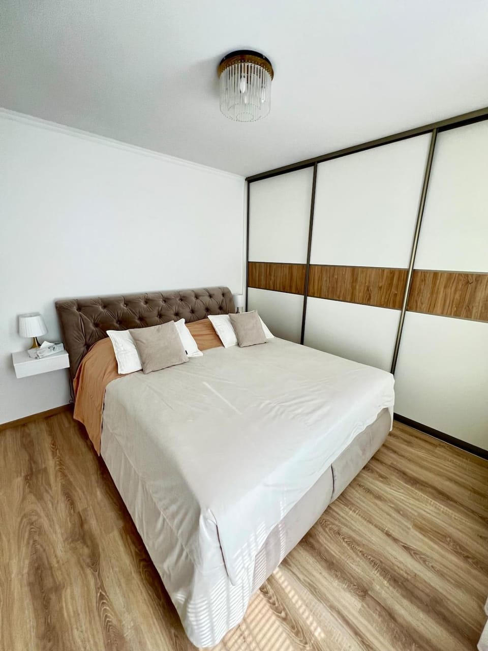 Die Harmonie - Modern Apartment near City Center with Free Private Parking Apartment in Bratislava