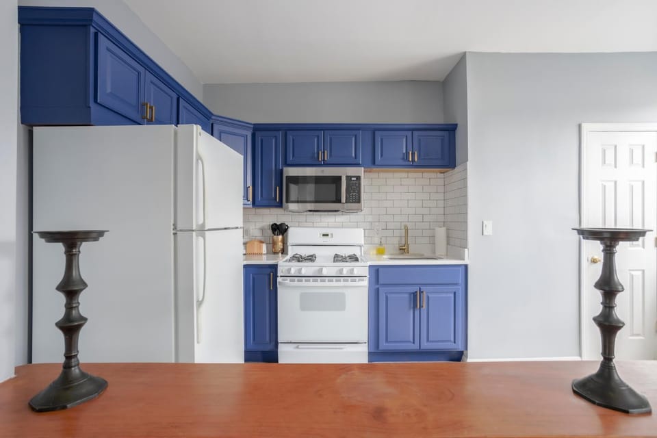 One BR near Metlife with Laundry & Parking Apartment in Garfield