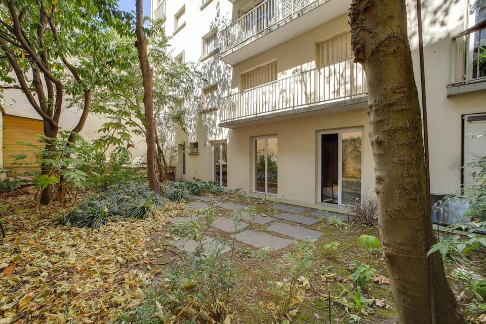 Ultra luxury and garden! Apartment in Paris