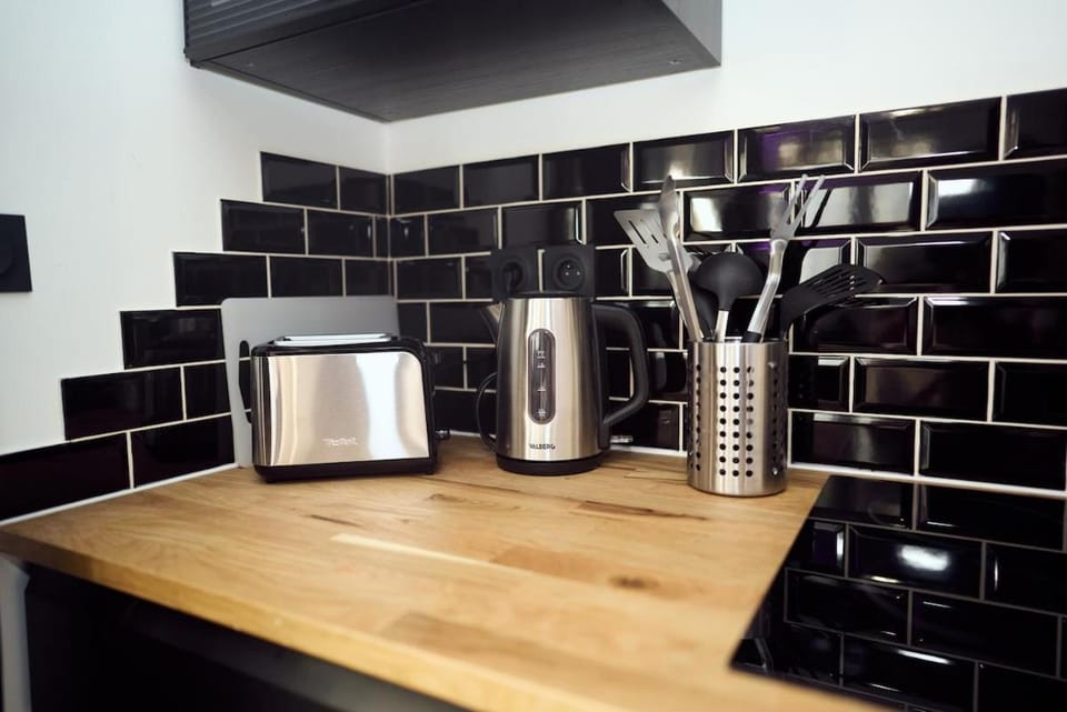 Coffee/tea facilities, Kitchen or kitchenette, toaster