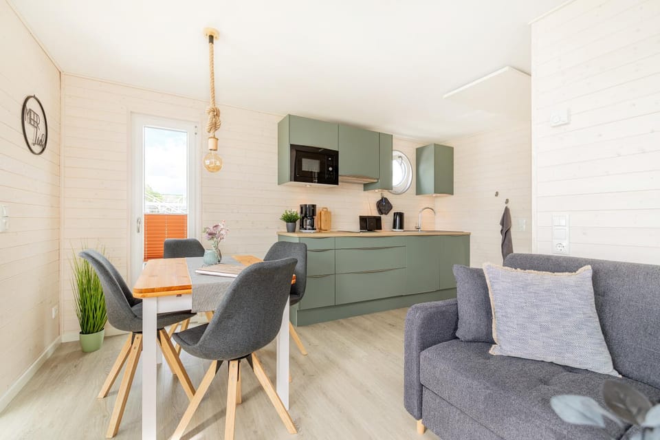 Living room, kitchen