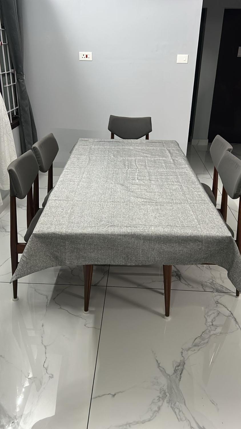 Dining area, furniture