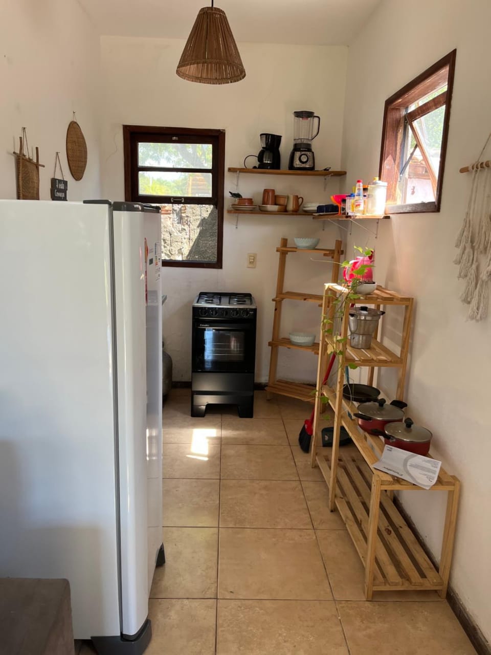 Casa Roots Apartment in Imbassaí