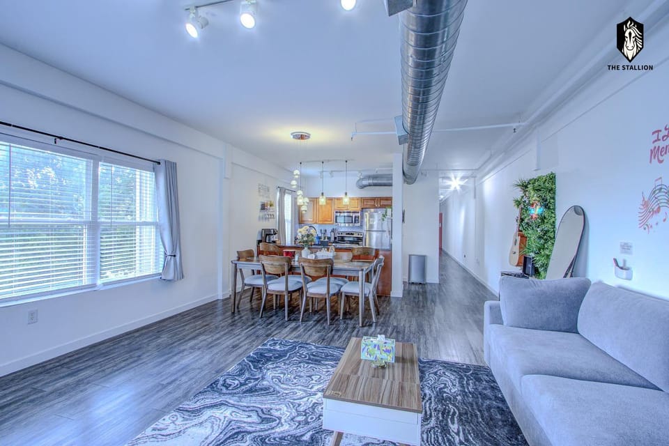 Kitchen or kitchenette, Living room, Seating area