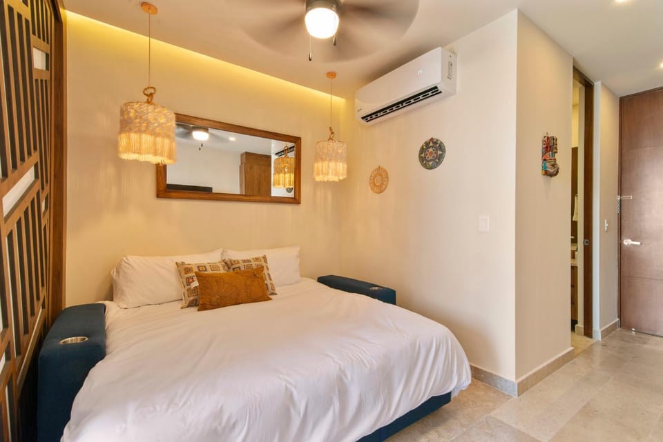 Bed, air conditioner