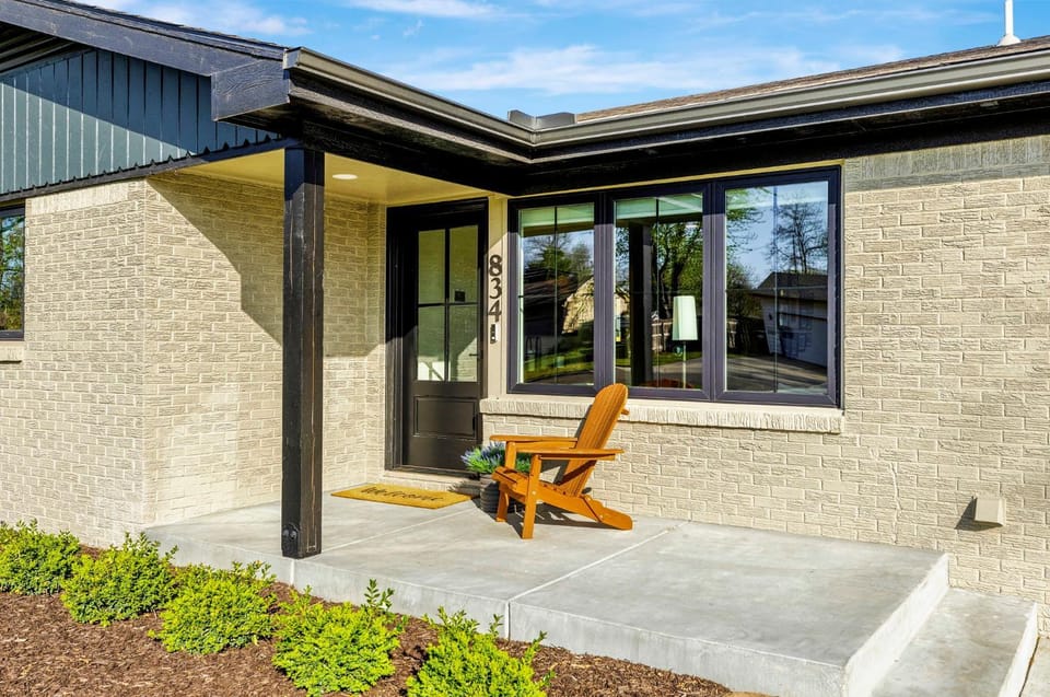 Patio, Facade/entrance, Seating area