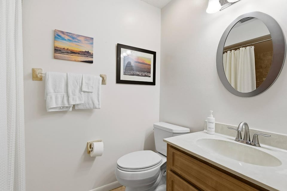 Bathroom, Bath