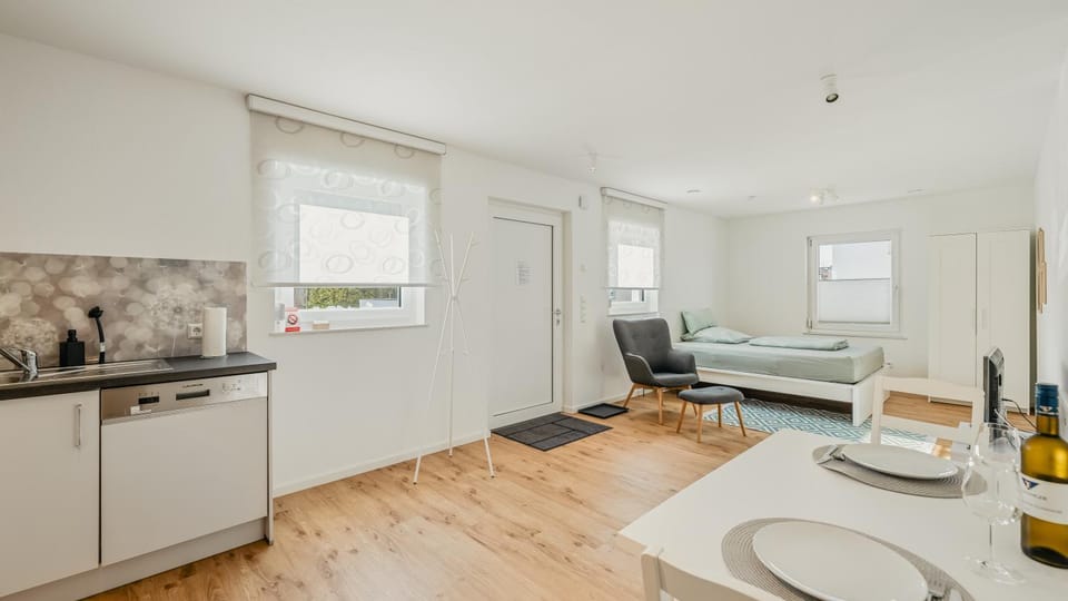 Living room, Photo of the whole room, Bedroom