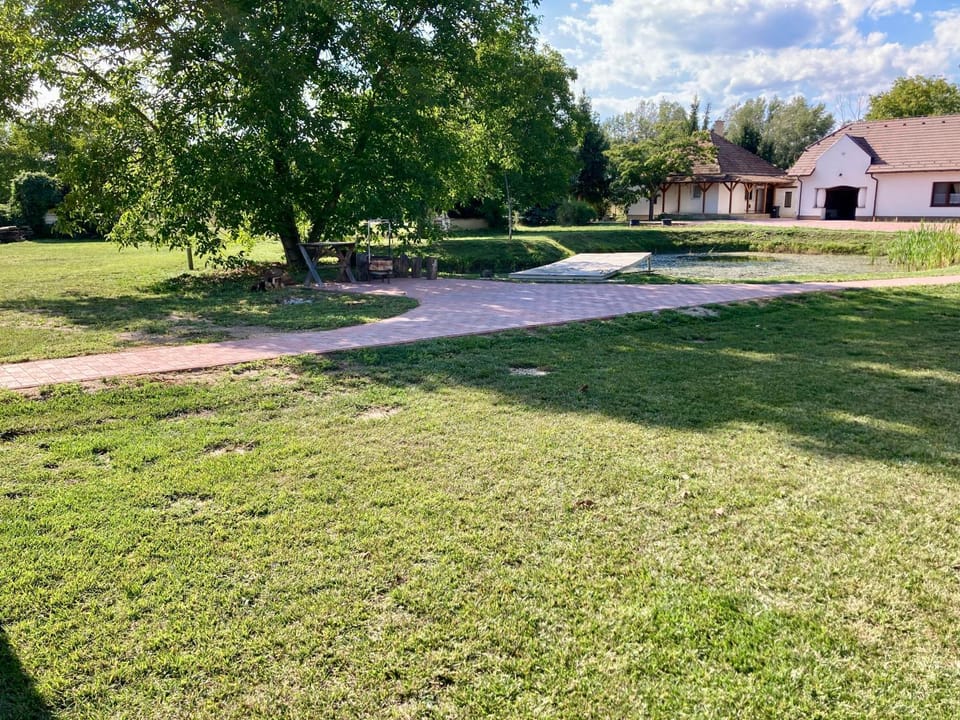 Garden, Garden view