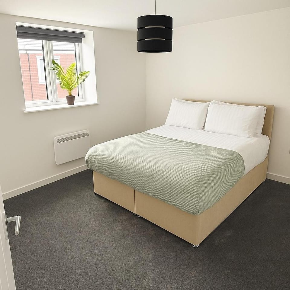 Bed, Photo of the whole room, Bedroom