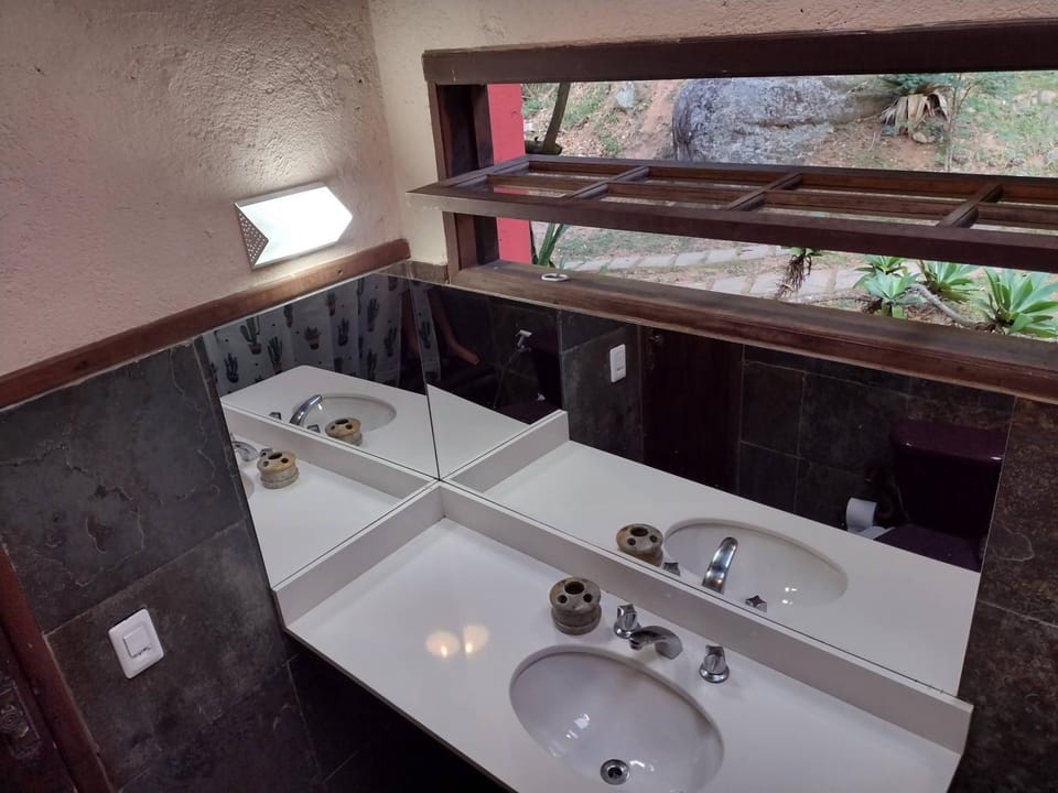 Casa de Pedra House in State of Rio de Janeiro