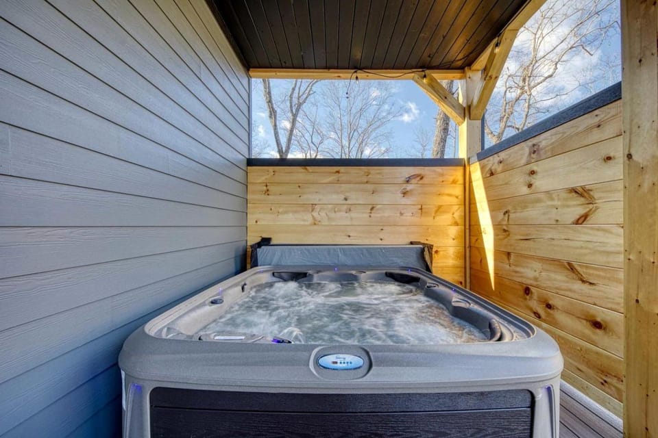Hot Tub