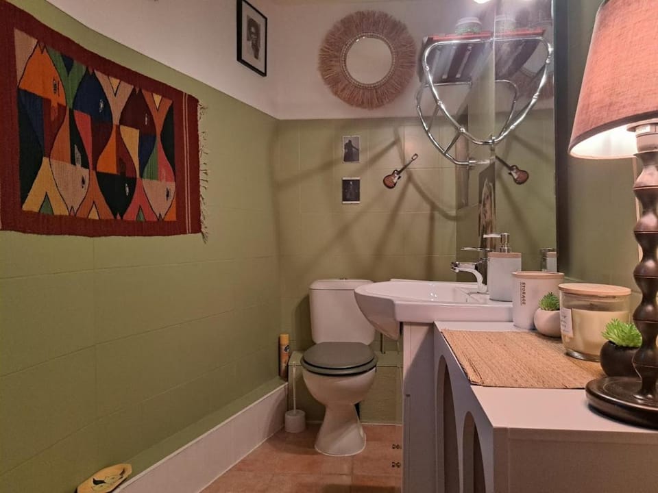 Très joli studio au calme dans le cœur du village Apartment in Ripollès