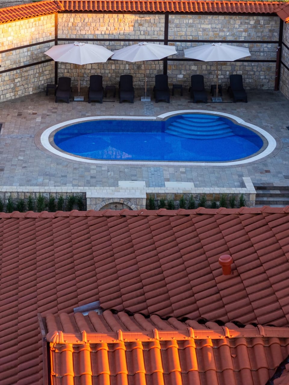 Patio, Swimming pool