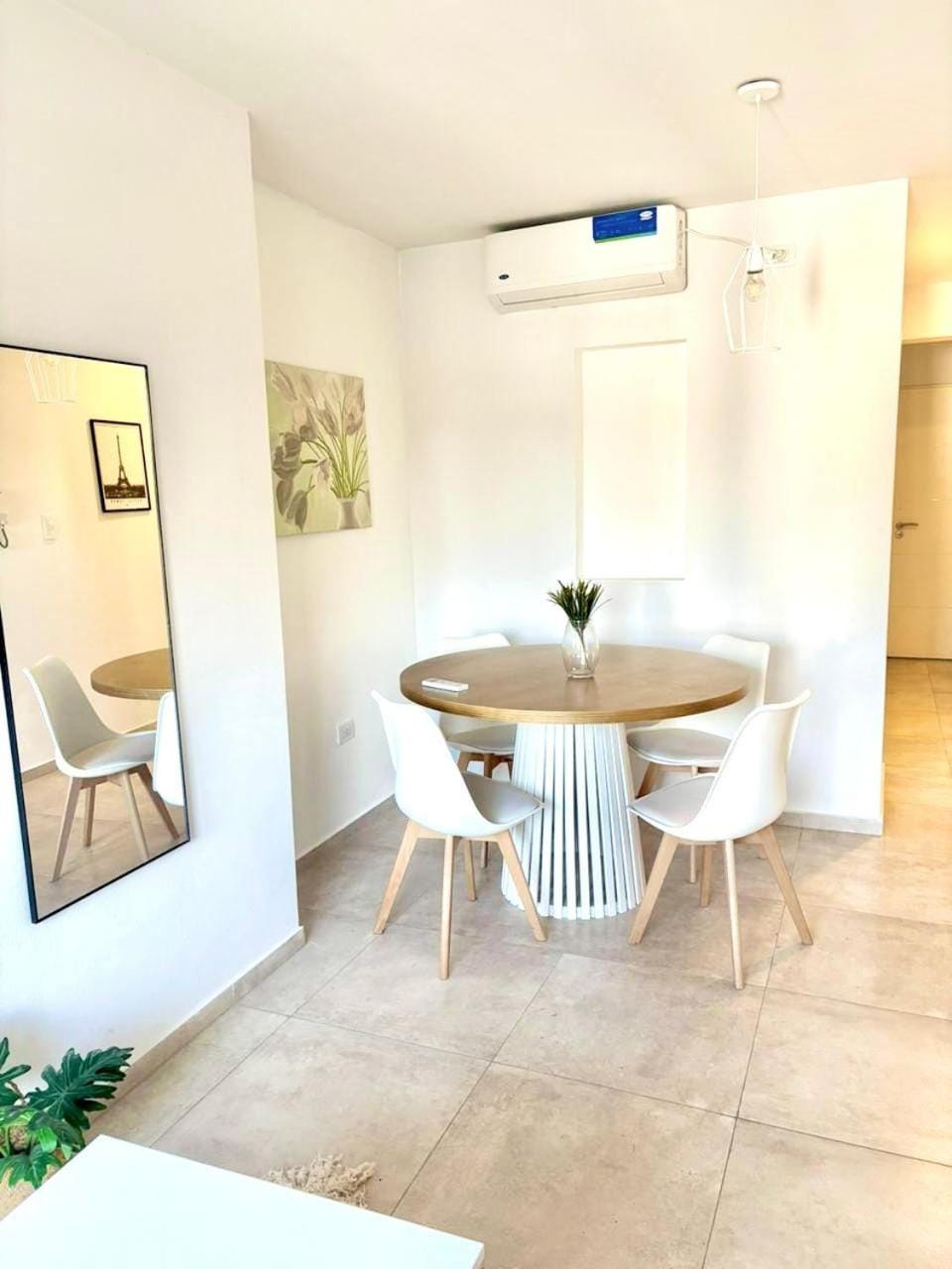 Moderno y luminoso, a metros del centro Apartment in Bahía Blanca