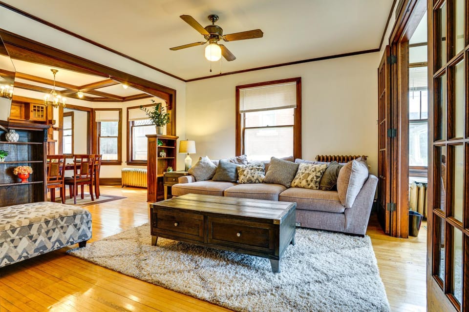Extended Stays Welcome: 1 MI to North Loop House in Minneapolis
