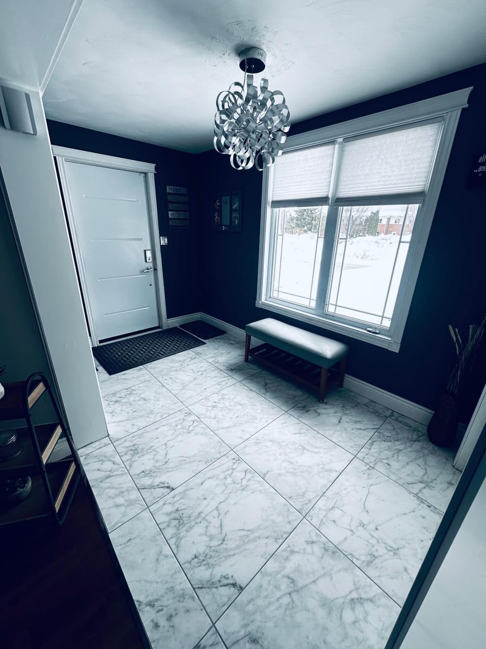 Facade/entrance, Seating area