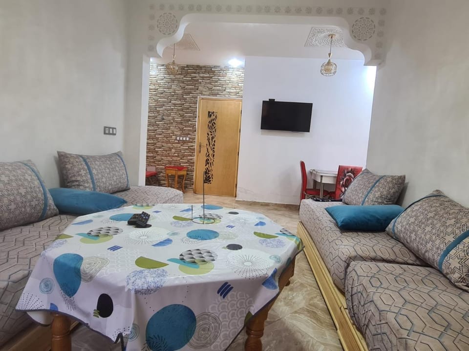 Communal lounge/ TV room, TV and multimedia, Living room