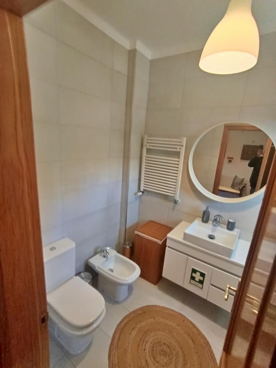 Toilet, Bathroom, bidet, towels