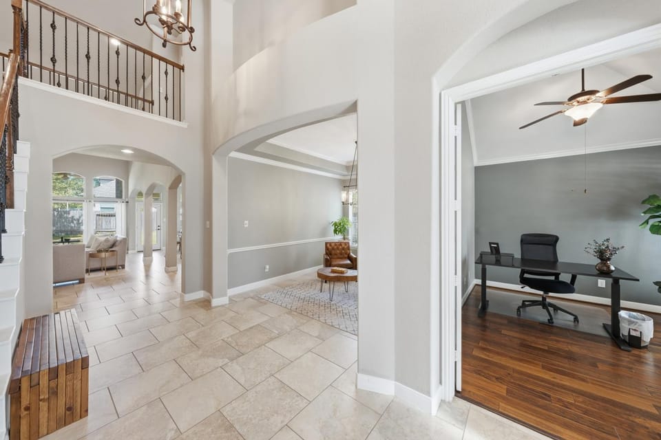 Cozy 4bdrm 3bath Home in The Woodlands House in The Woodlands
