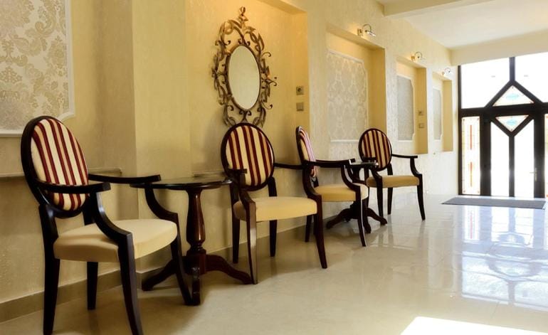 Seating area