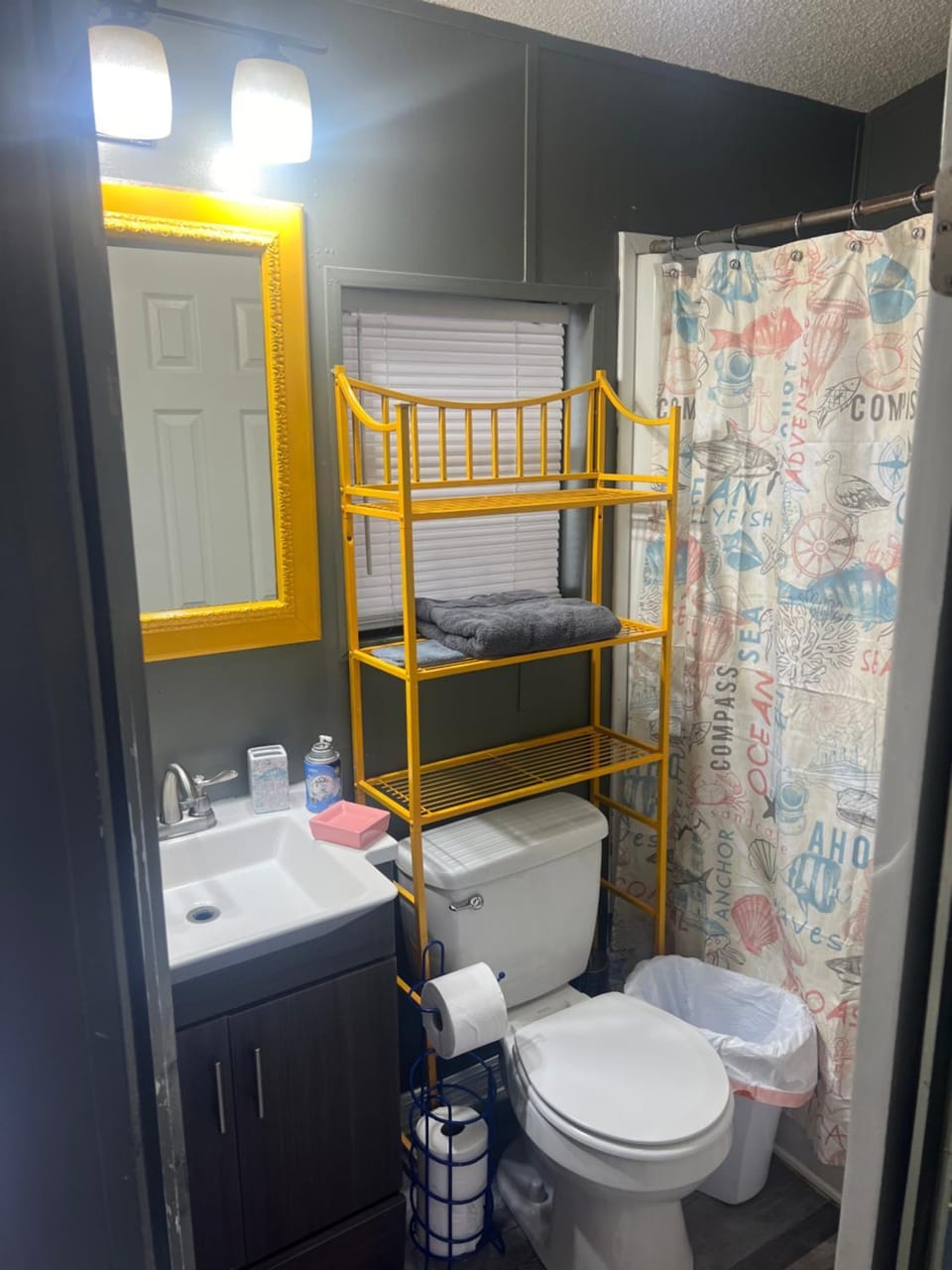 Private Cottage Only 5 miles from Disney Campground/ 
RV Resort in Osceola County