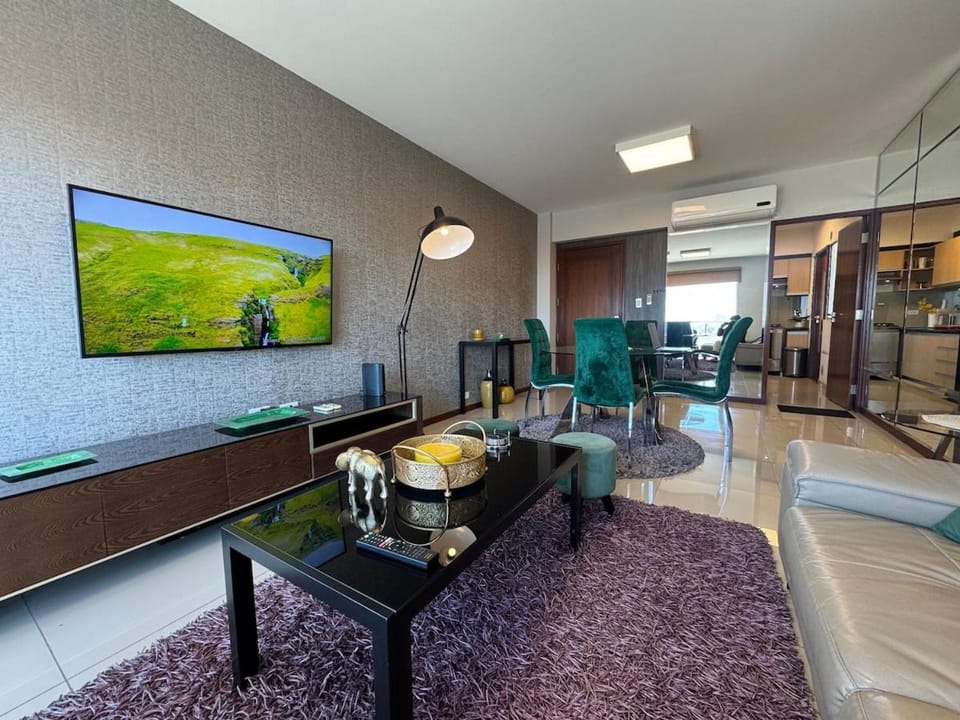 Family Apartment WiFi Large Pool Comfortable Central Apartment in Santa Cruz de la Sierra