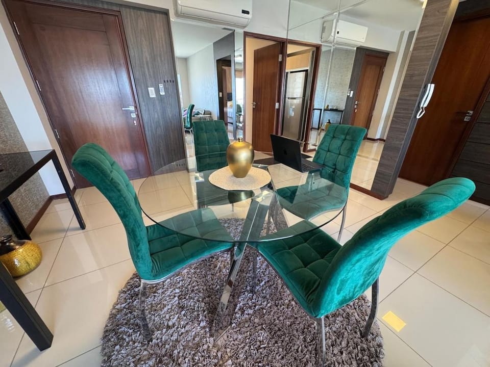Family Apartment WiFi Large Pool Comfortable Central Apartment in Santa Cruz de la Sierra