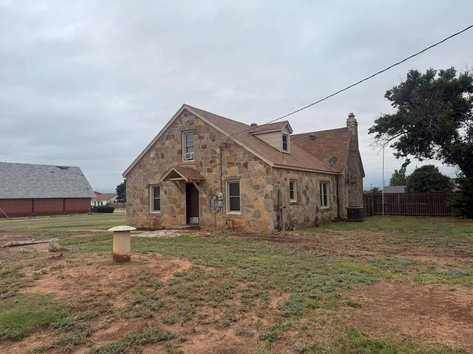 Farm House House in Oklahoma