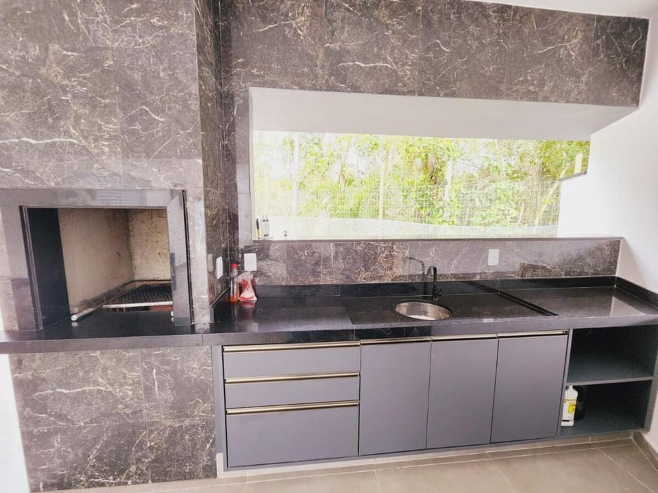 Beautiful beach house Guaratuba-Bertioga House in Bertioga