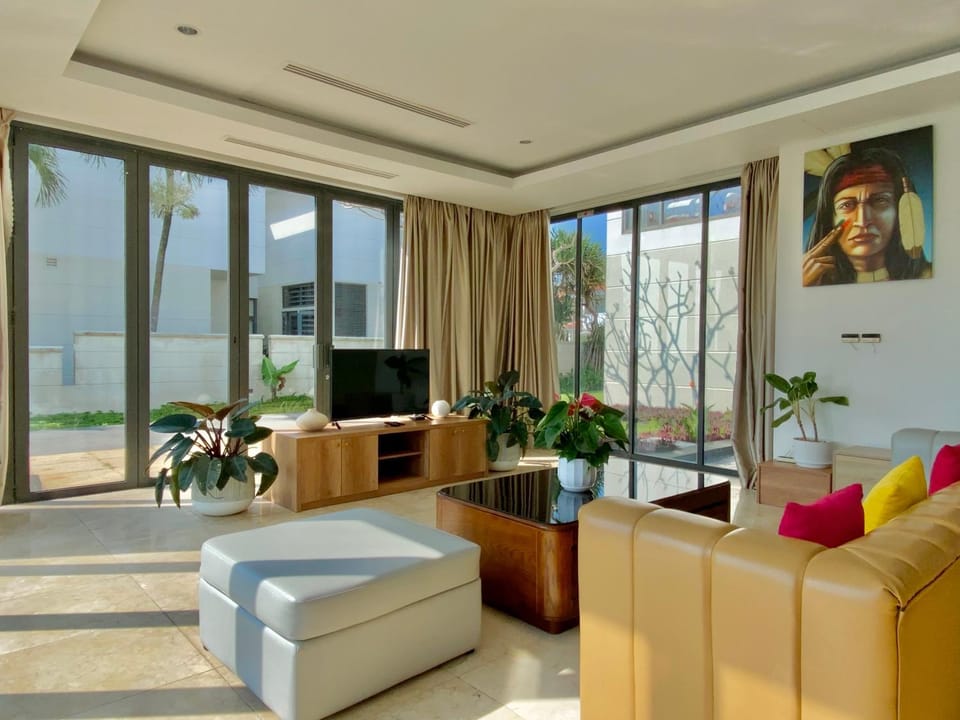 Ocean Access Villas Villa in Hoa Hai
