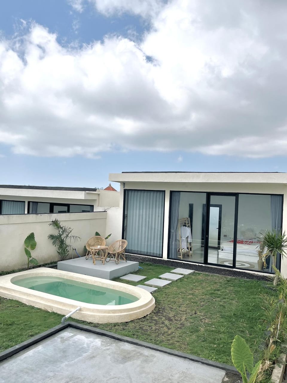 Property building, Swimming pool