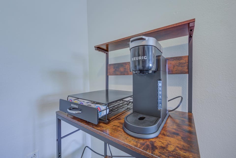 20 Minute Walk to Tiger Stadium - Near Downtown Apartment in Baton Rouge