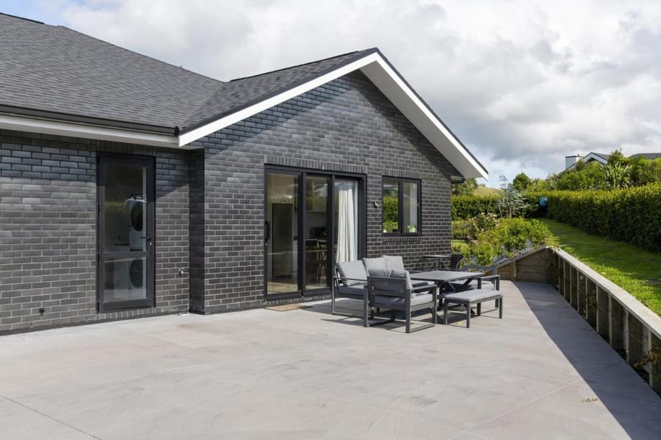 Brand New Unit only 4 km to Gisborne CBD Apartment in Gisborne