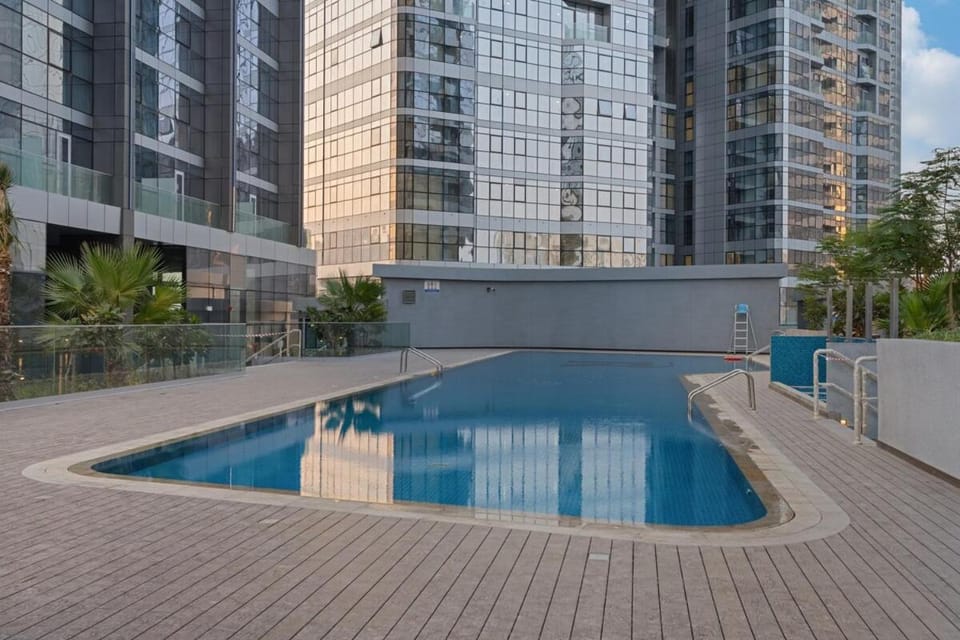 Stylish 1 BR C – Great Pool View Apartment in Abu Dhabi